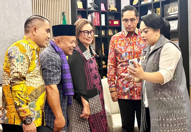 Rico Waas Sambut Film “Djamin Setia Selamanya”, Siapkan Nonton Bareng Masyarakat Karo di Medan